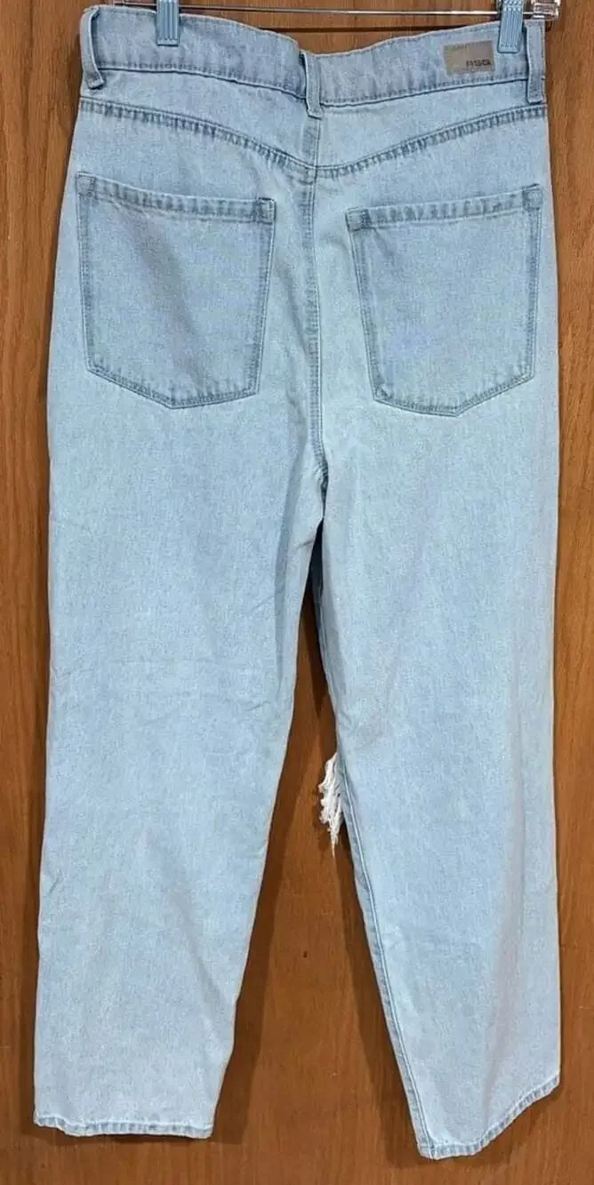RSQ Women's Light Wash Distressed Baggy Jeans